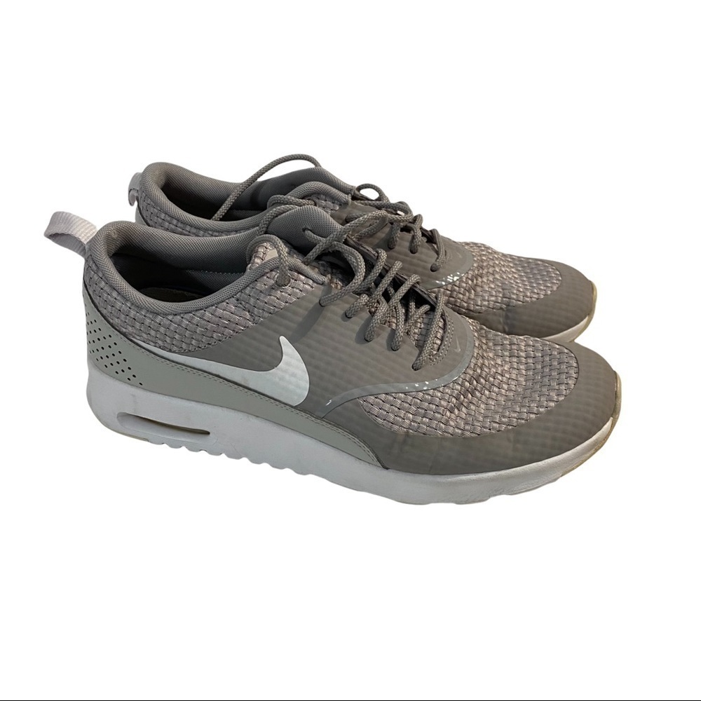 Nike Air Max Thea sneakers in gray